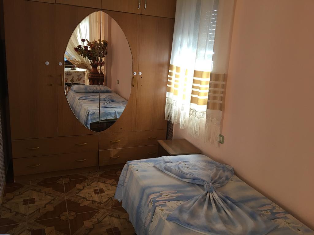 Garsoniere Me Qera 2* Durrës
